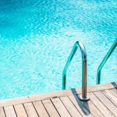 Por que é tão importante controlar o pH e a alcalinidade da água de piscina?