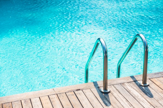 Por que é tão importante controlar o pH e a alcalinidade da água de piscina?