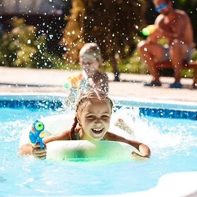 Notificação de infrações cometidas na piscina