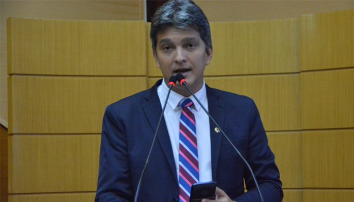 Deputado estadual Dr. Samuel Carvalho (Cidadania)