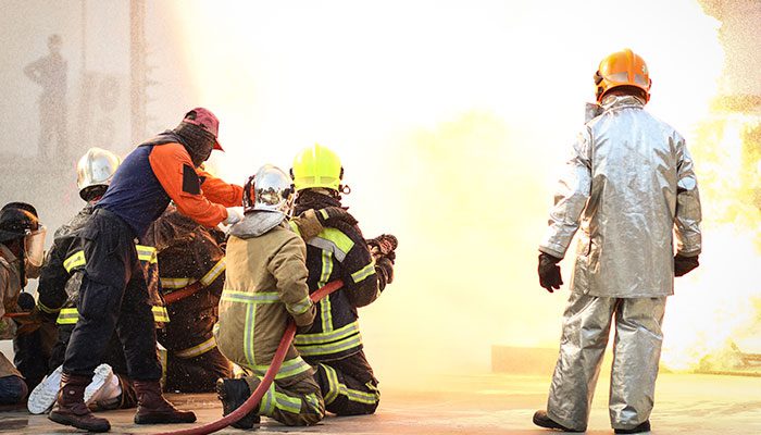 Ações preventivas e treinamentos reduzem o risco de grandes incêndios em edifícios