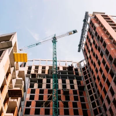 Construtora é condenada por mais de 90 falhas em obra de condomínio de SP