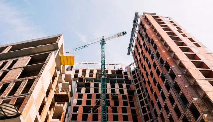 Construtora é condenada por mais de 90 falhas em obra de condomínio de SP