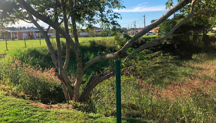 Moradores de condomínio em Cuiabá brigam na Justiça contra construtora que prometeu lago artificial e não entregou