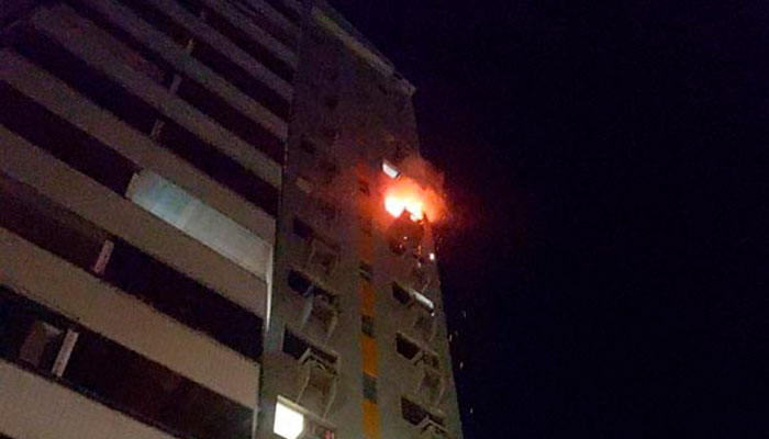 Incêndio atinge apartamento no 9º andar de condomínio na zona Leste de Teresina