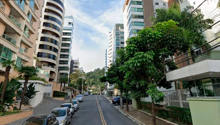 Discussão por som alto em condomínio termina com síndico esfaqueado em Blumenau