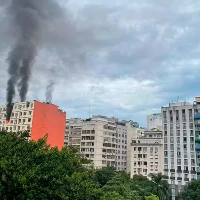 Bombeiros controlam incêndio em prédio de Copacabana, não houve feridos-sindicolegal