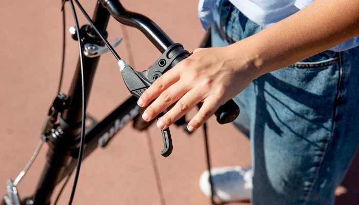 Ladrão de bicicletas invade condomínio e aterroriza moradores da Grande São Paulo-sindicolegal