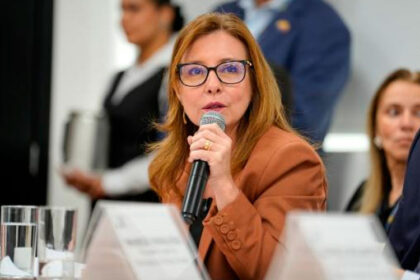 Flávia-Moretti-pede-empréstimo-de-R$-22,4-milhões-para-equipar-a-Saúde-de-Várzea-Grande-sindicolegal